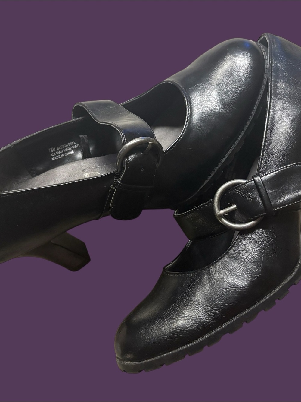 AEROSOLES Black Mary Jane Heels with Round Buckle